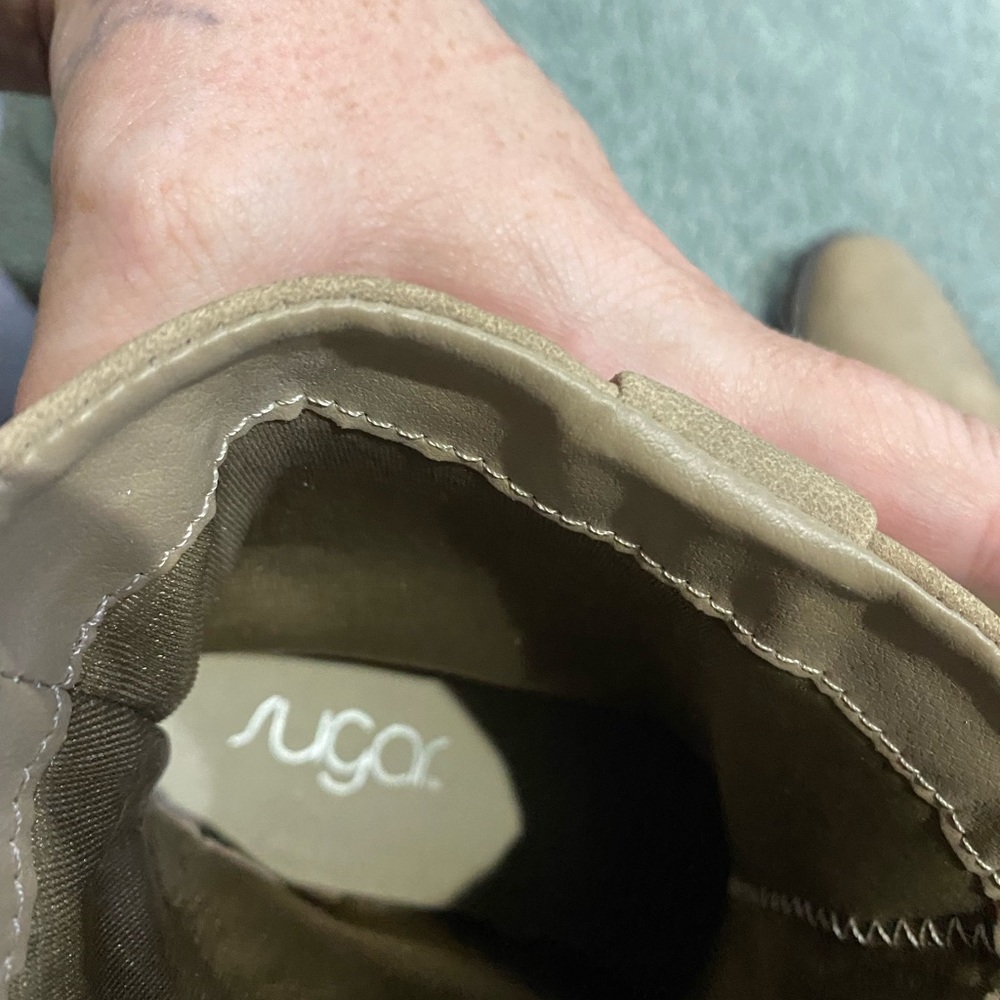 Sugar Tan Boots Size 6 - Picture 6 of 7